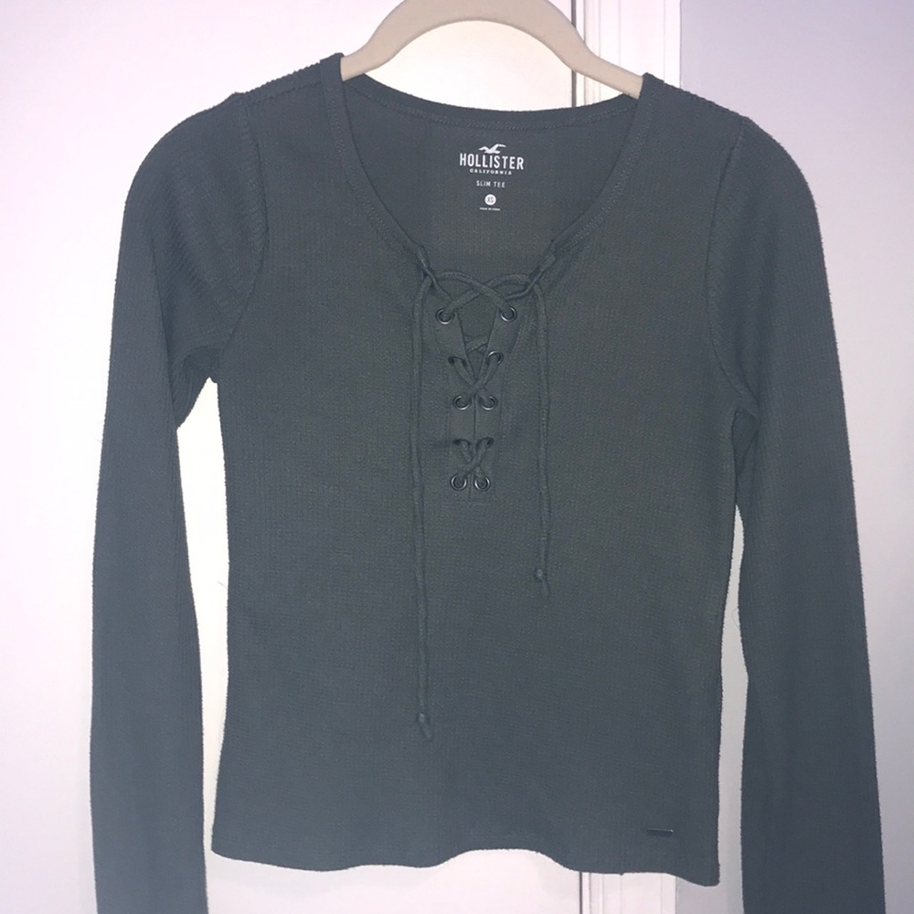 Hollister green criss-cross waffle long sleeve top